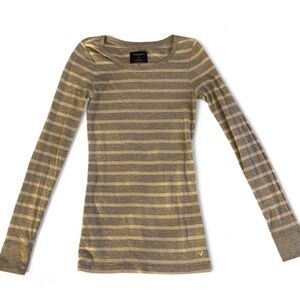 2006 American Eagle Outfitters Women's Striped Long Sleeve